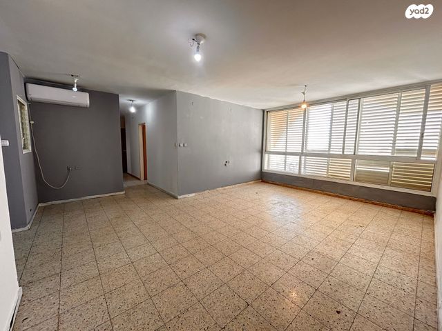 דירה, חלמיש, ערד