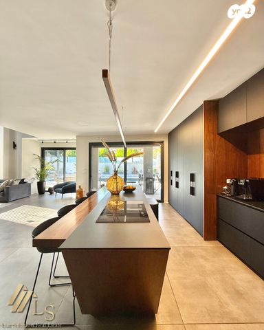 בית פרטי/ קוטג', פרדס חנה כרכור