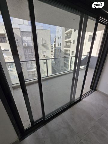 דירה, סוקולוב 18, רוטשילד עצמאות, בת ים