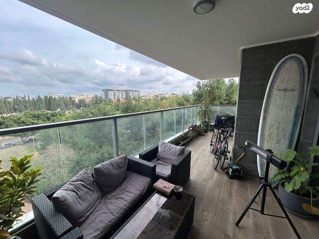 דירה, חנה רובינא, מרכז, הרצליה