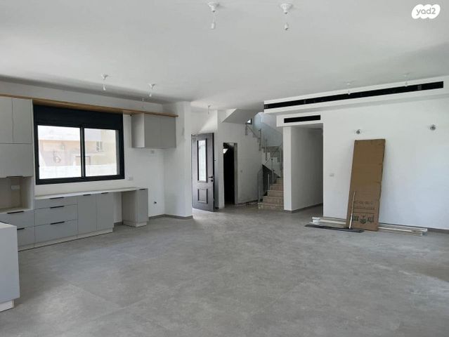 בית פרטי/ קוטג', הפלמ"ח, המושבה הגרמנית, גן יבנה