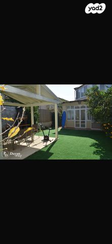 דו משפחתי, כפר יונה