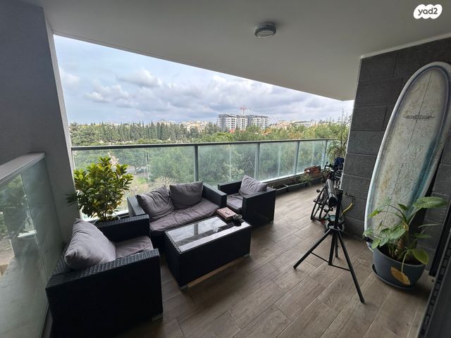 דירה, חנה רובינא, מרכז, הרצליה