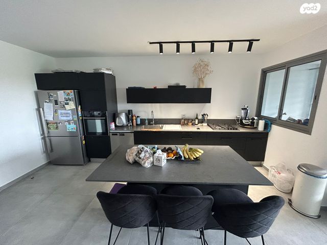 דירה, חנה רובינא, מרכז, הרצליה