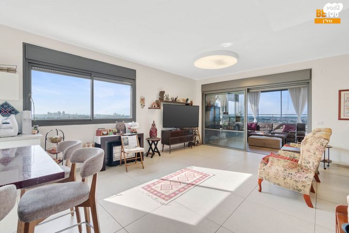 צמרות המושבה