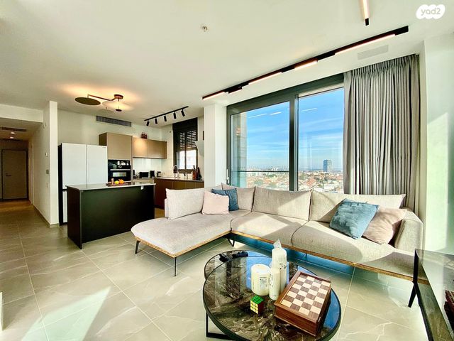 דירה, שדרות רחבעם זאבי 15, גבעת אולגה, חדרה