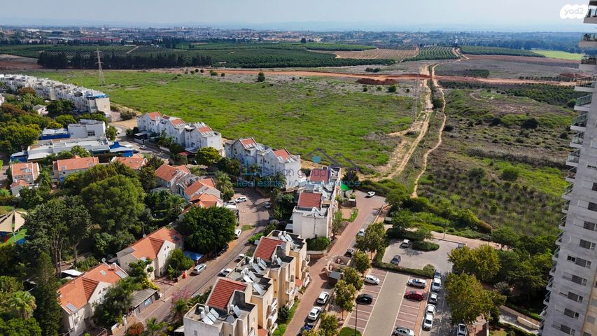 דירה, אלונים 26, קרית השרון, נתניה