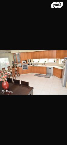 דו משפחתי, כפר יונה