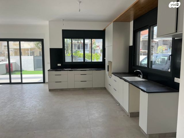 בית פרטי/ קוטג', הפלמ"ח, המושבה הגרמנית, גן יבנה