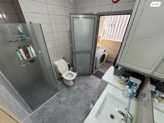 דירה, מורד הנחל, שלומי