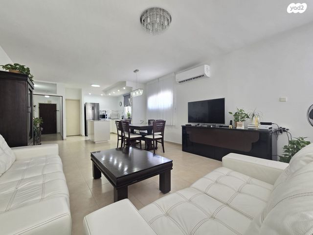 דירה, אחד העם, מרכז העיר, חדרה