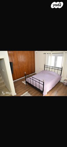 דו משפחתי, כפר יונה