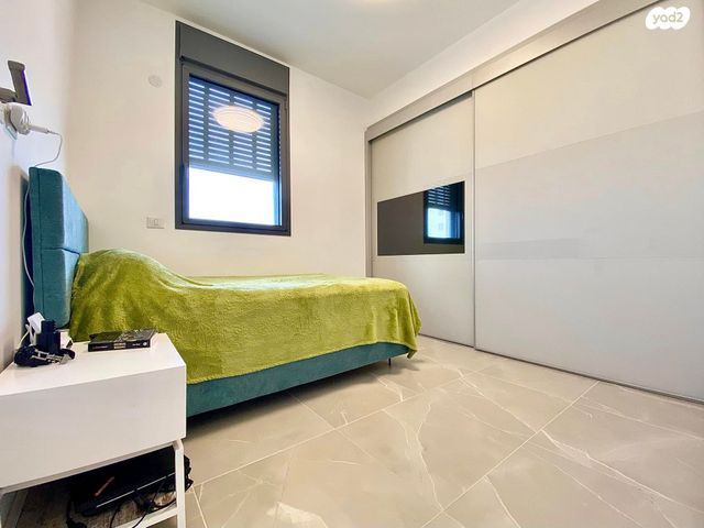 דירה, שדרות רחבעם זאבי 15, גבעת אולגה, חדרה