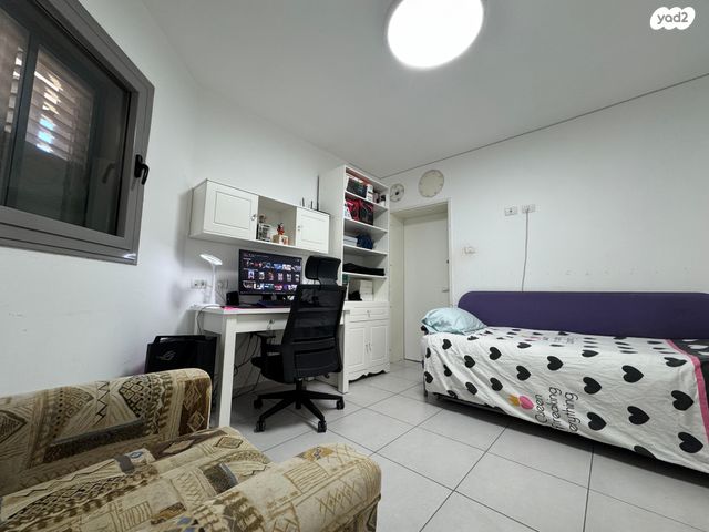 דירה, מורד הנחל, שלומי