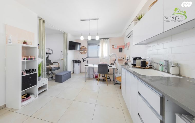 דירה, יפה נוף 13, רובע ה', אריאל