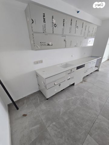 דירה, סוקולוב 18, רוטשילד עצמאות, בת ים