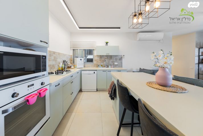 דירה, יפה נוף 13, רובע ה', אריאל