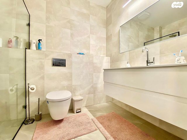 דירה, שדרות רחבעם זאבי 15, גבעת אולגה, חדרה