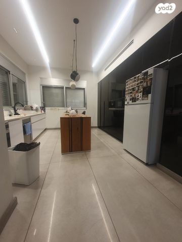 בית פרטי/ קוטג', נווה ים, ראשון לציון