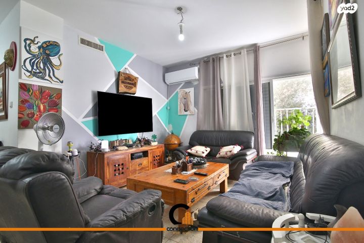 דירה, השקד, קרית חיים מזרחית, חיפה