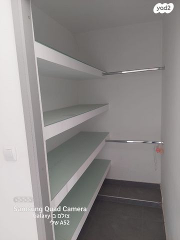 דירה, הכנסת 26, שכונה ד', באר שבע