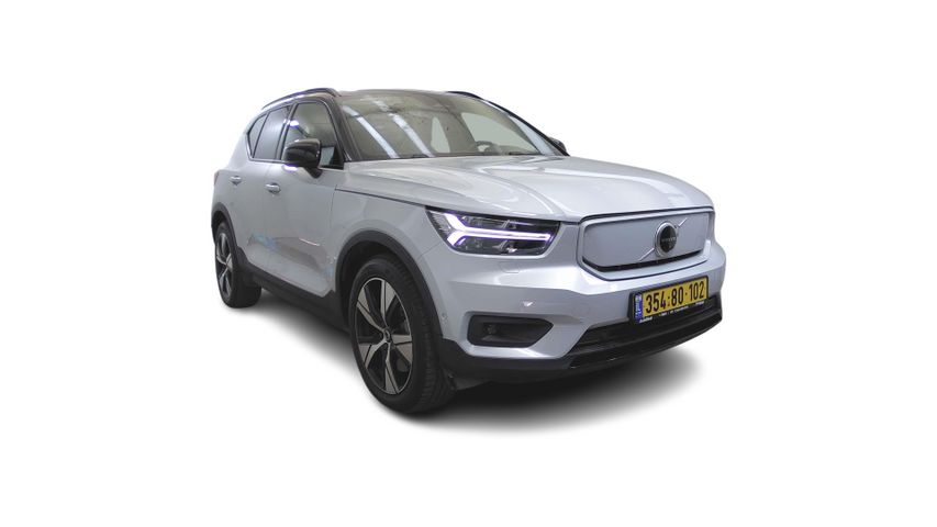 וולוו XC40