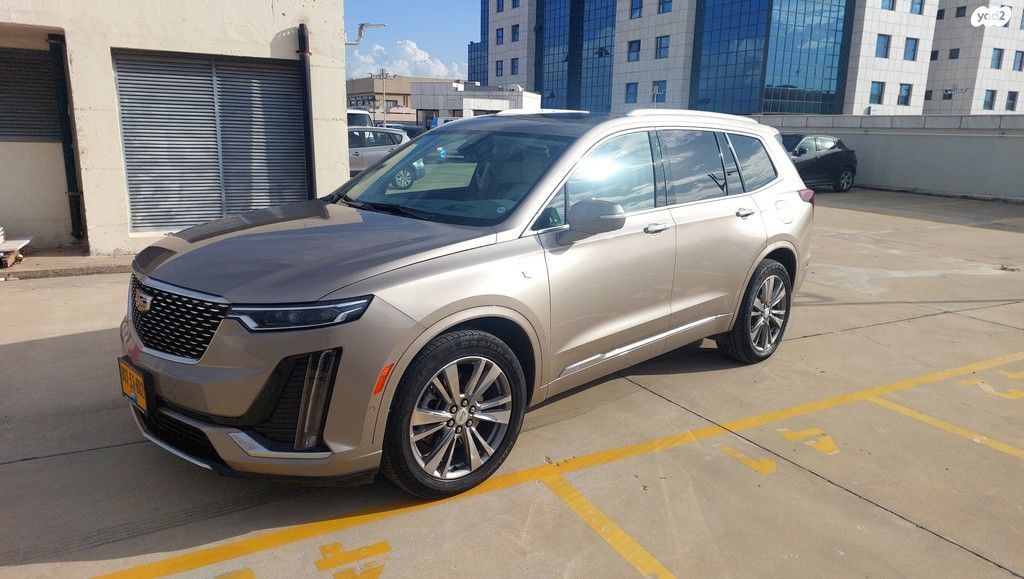 מודעת רכב קאדילק XT6