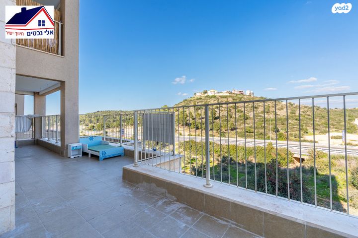 דירת גן, שוהם 26, אבני חן, חריש