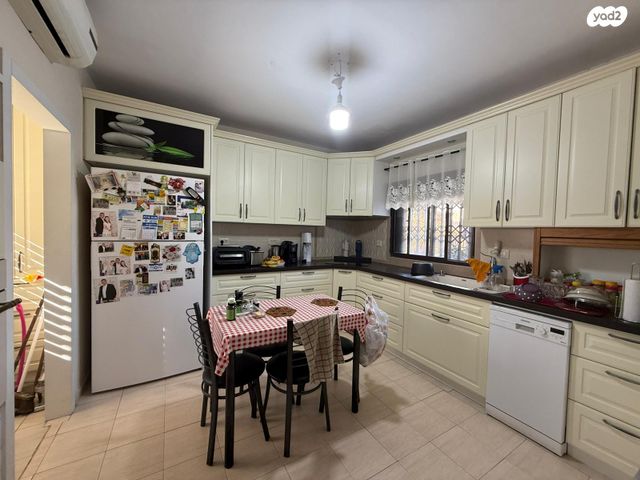 גג/ פנטהאוז, קרית ביאליק