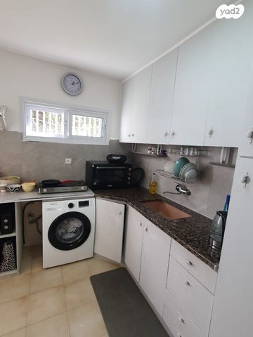 דירה, הרב אברהם הלל 1, ויצמן, רמלה