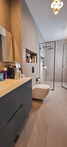 גג/ פנטהאוז, יצחק שדה 1, דרום מערב ותיק, בת ים