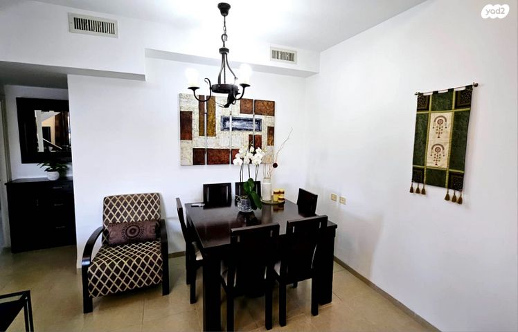 גג/ פנטהאוז, נהריה