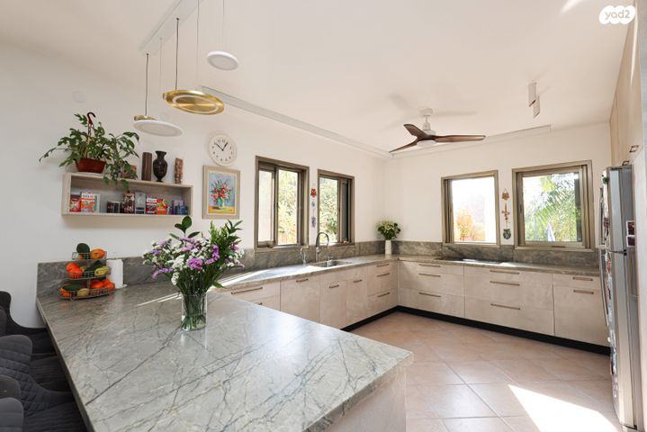 בית פרטי/ קוטג', בצרה