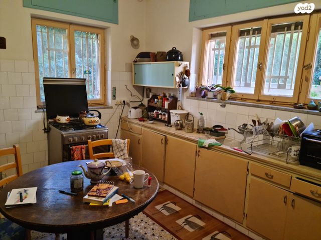 דירה, הפורצים, ירושלים