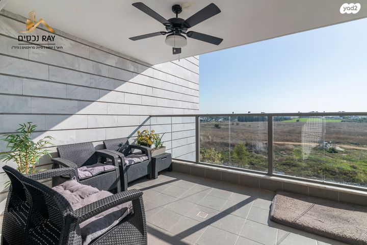 דירה, שדרות הרצל, נאות שמיר, יבנה