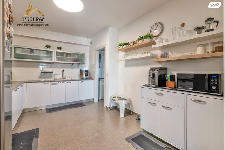 דירה, שדרות הרצל, נאות שמיר, יבנה