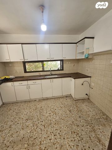 דירת גן, עובדיה, רמת התשבי, חיפה