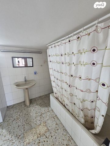 דירת גן, עובדיה, רמת התשבי, חיפה