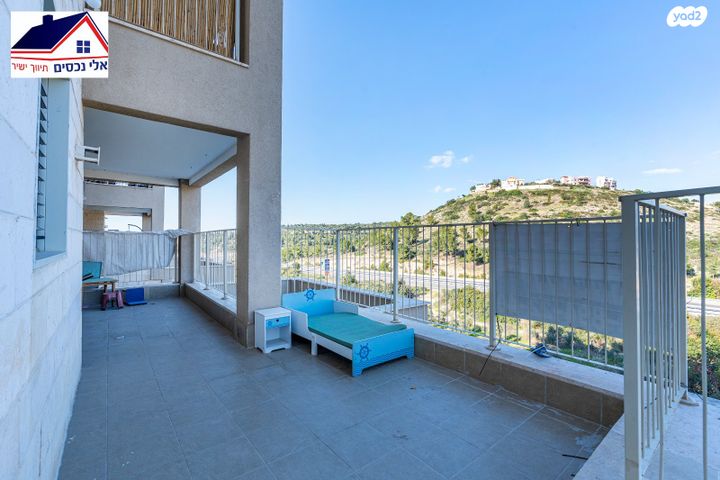 דירת גן, שוהם 26, אבני חן, חריש