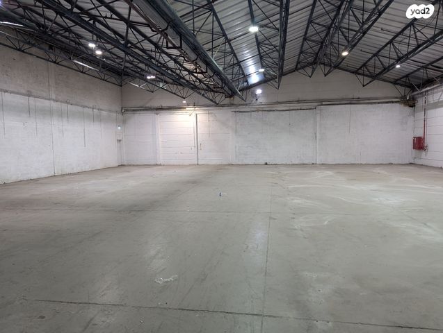 אזור תעשיה קרית ביאליק, אזור תעשיה צור שלום