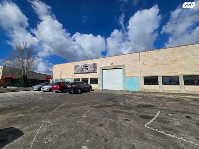 מבני תעשיה, מגדל תפן, מגדל תפן