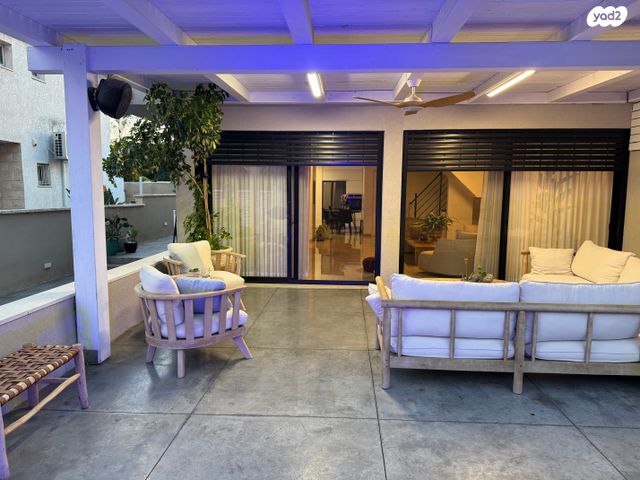 בית פרטי/ קוטג', החבצלת 4, נאות הדרים (חבצלת הצעירה), קרית עקרון