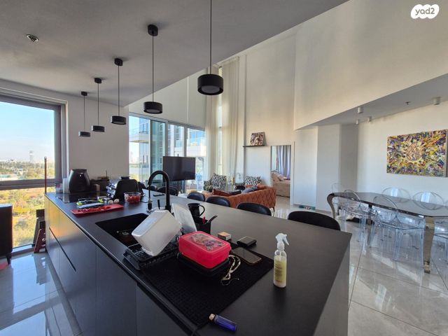 דירה, שדרות לוי אשכול 4, כוכב הצפון, תל אביב יפו