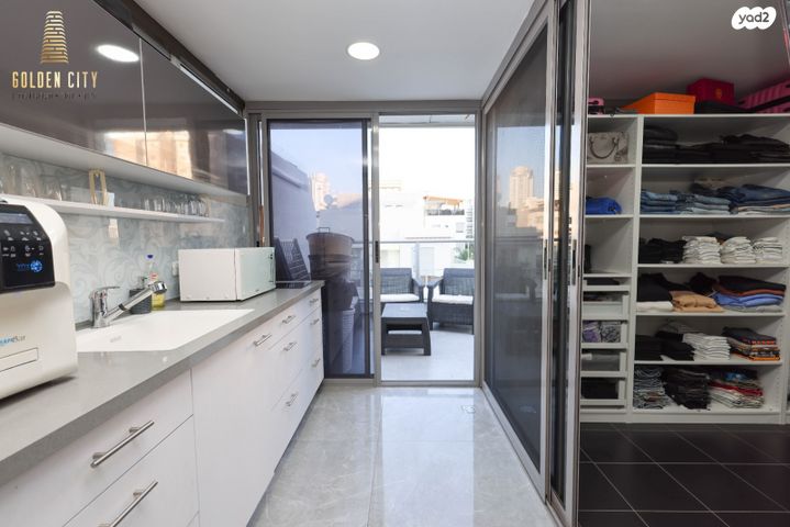 בית פרטי/ קוטג', שמורת נחל שניר 10, אגמים, נתניה