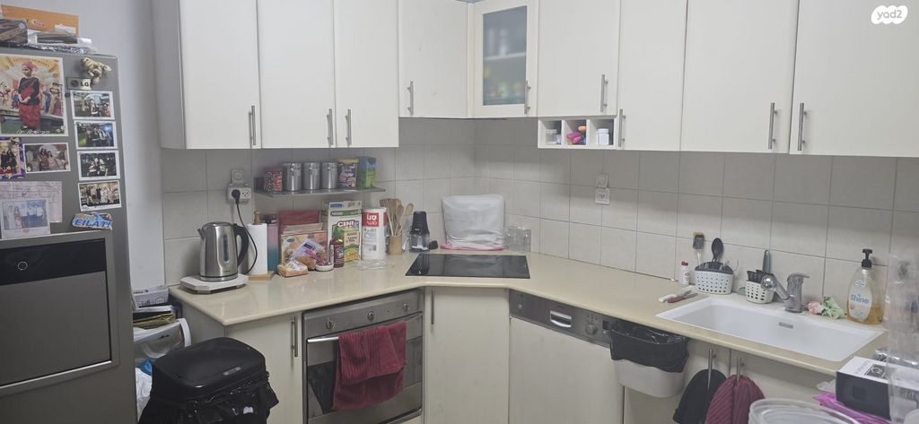 דירה, כפר יונה