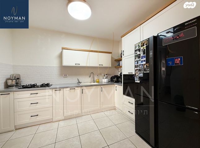 דירה, הרטום, קרית השרון, נתניה