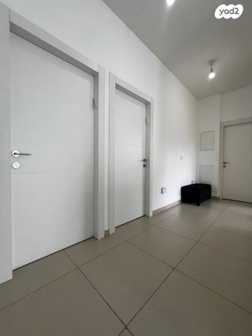 בית פרטי/ קוטג', נורית