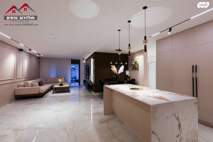 דירת גן, שדרות קרן הידידות 19, גבעת הסביונים, קרית מלאכי