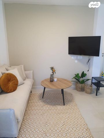 דירה, הכנסת 25, שכונה ד', באר שבע