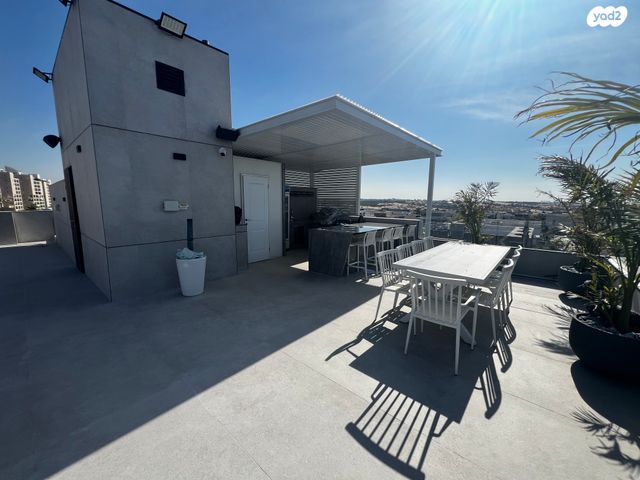 גג/ פנטהאוז, רובע י"ז, אשדוד